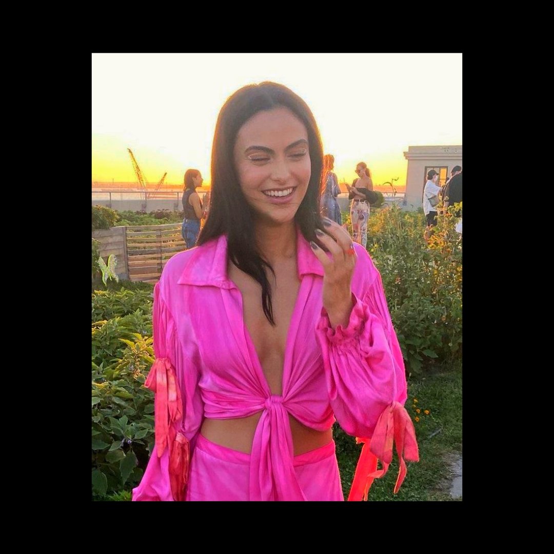 ⠀ᅠᅠ
ᅠ
               ౨ৎ  𝑪ELEBRATING  MY 
ᅠᅠᅠᅠFAVORITE  𝓕𝙰𝙸𝚁𝚈 ... 
               #𝕯𐌏𝐍𝐍𝑨𝕱𝐼𝑅𝗦𝑇𝔽𝔸𝕀ℝ𝕐 
ᅠᅠᅠᅠ
               ㅤ ᅠ
ᅠᅠᅠ