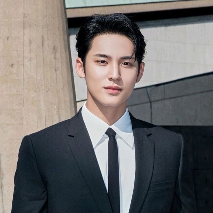 hellonacheya's tweet image. SCANDAL

dunia milik Mingyu yang ada Wonwoo di dalamnya cukup berat untuk di perjuangkan, tapi Mingyu tidak pernah menyerah.

au by nacheya 🐻