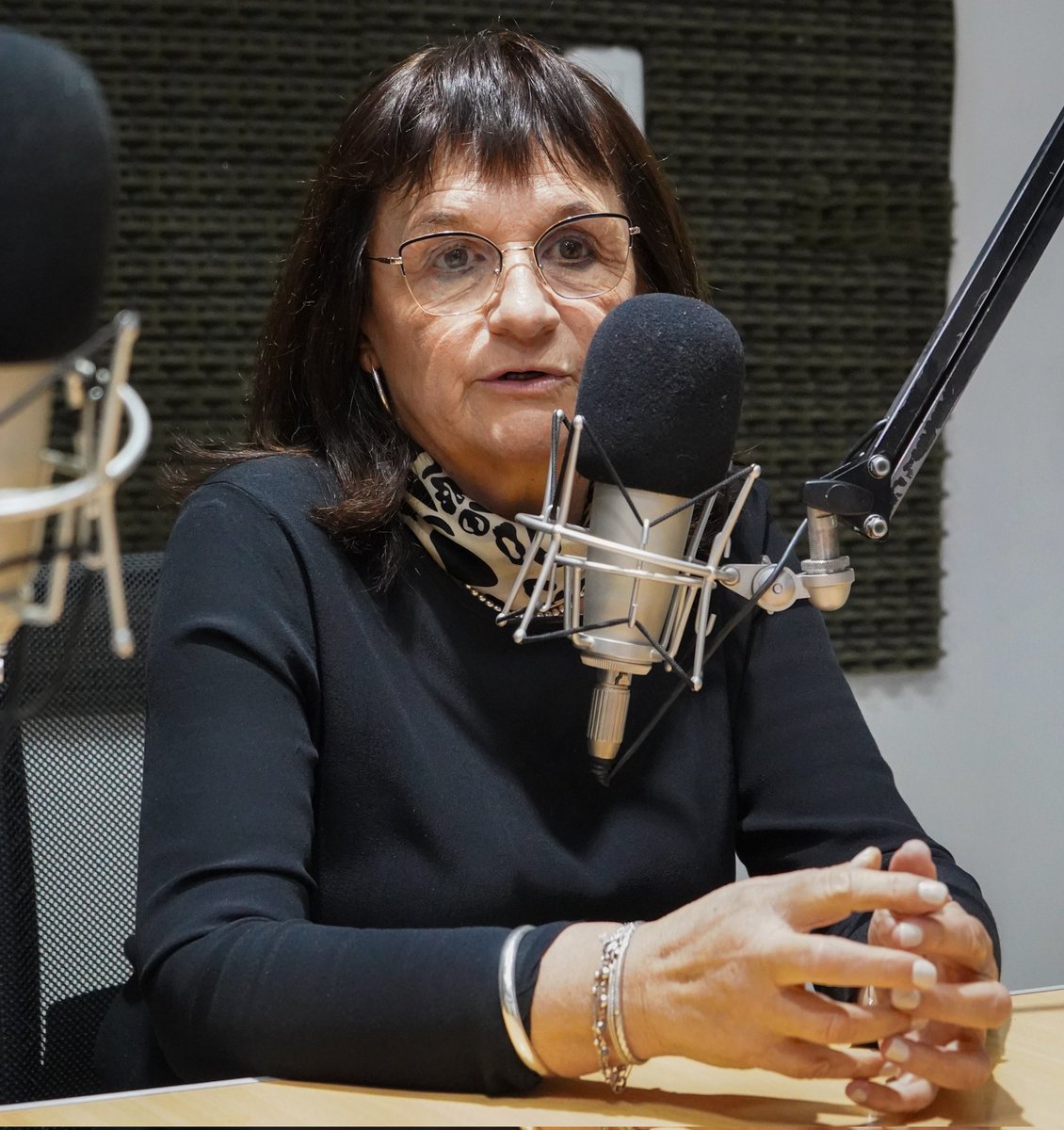 🗣 Liliana Peralta: "Estamos a un paso de estar como polo cultural; una prueba es el nuevo convenio que firmamos con Coyhaique"

🎙 La secretaria de Cultura de Comodoro dio un panorama general del sector y del trabajo que se está realizando actualmente.