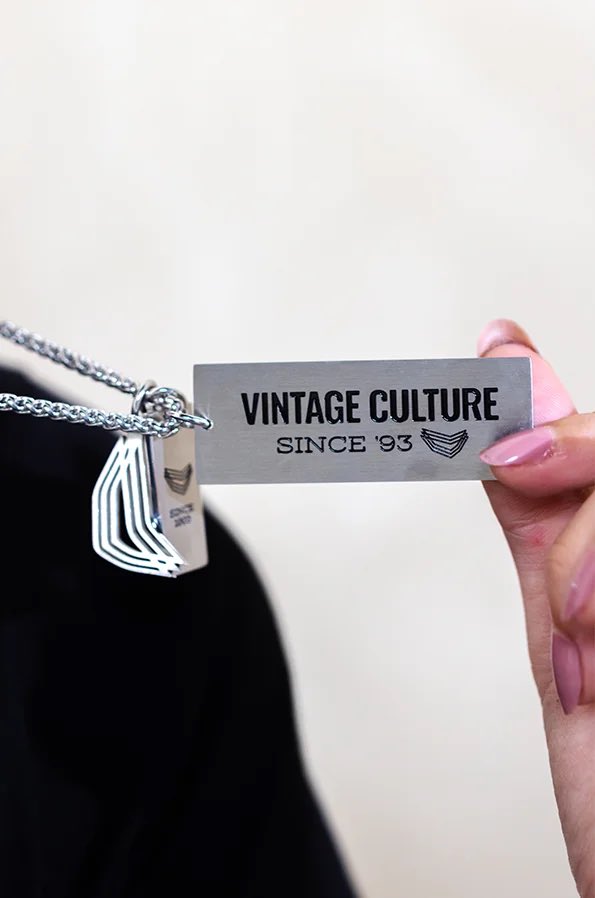 E esse cordão que acabou de chegar na loja <a href="/sotrackboa/">SÓ TRACK BOA</a>  😍 eu amei e se você gostou também, aproveite que temos cupom de desconto! 
Usando • PACK • você ganha 10% de desconto em sua compra!