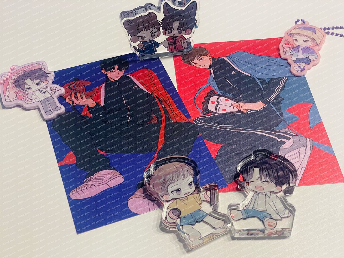 혼불 늦덕의 눈물을 알아주신걸까..🥹✨
언덕님이 공구해주신 태겸이들이 왔어용 ♥️
세상에 이렇게 예쁘다곤 말씀 안해주셨자나여??? (???
너무너무 귀여워서 나눔받은 아이들이랑 찰칵 해주었음돠 후후 

정말 사랑스럽네요… 하 ♥️
공구 감사합니다!! 소중히 간직할게요!!!