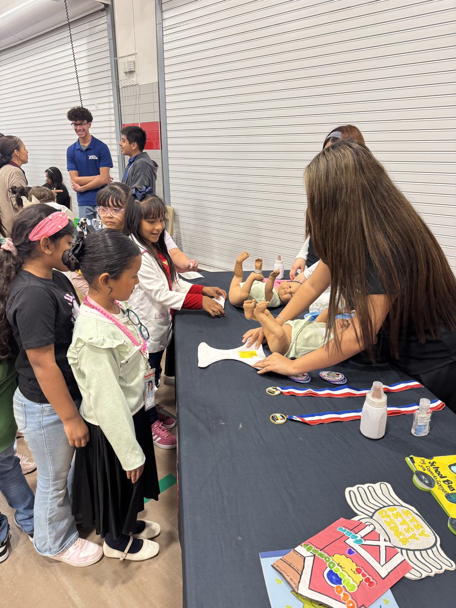 Socorro HS Education (@socorrohs_edu) on Twitter photo Grateful for the opportunity Thank you, Hueco Elementary, for inviting our instructional practices & practicum students to participate in Career Day!📚✏️🐾
<a href="/bbau_SHS/">Brittany Bautista</a> <a href="/VGomez_SHS/">Veronica Gomez</a> Grateful for the opportunity Thank you, Hueco Elementary, for inviting our instructional practices & practicum students to participate in Career Day!📚✏️🐾
<a href="/bbau_SHS/">Brittany Bautista</a> <a href="/VGomez_SHS/">Veronica Gomez</a>