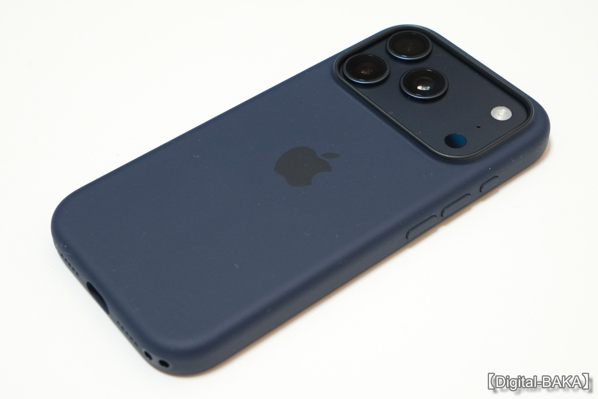 新品未開封 Apple純正品iPhoneSE純正ケース ベージュ レザーケース Apple アップル 純正 iPhone 7 ⁄ 8 ⁄ SE シリコンケース