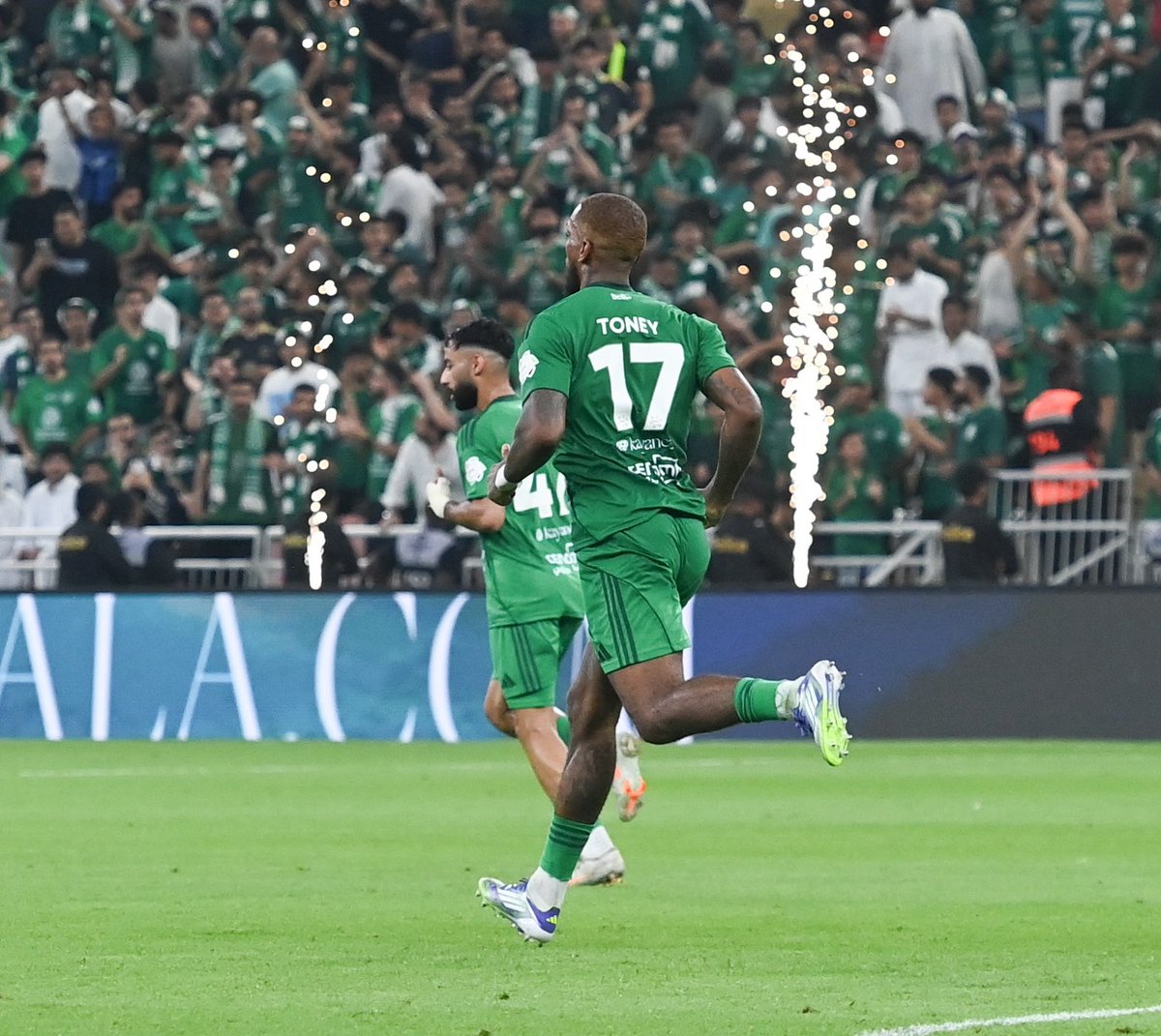 ⏰ — 12' الأهلي 0-1 الهلال

⏰ — 24' الأهلي 0-2 الهلال

⏰ — 41' الأهلي 0-3 الهلال

⏰ — 78' الأهلي 1-3 الهلال

⏰ — 87' الأهلي 2-3 الهلال

⏰ — 90' الأهلي 3-3 الهلال

😱😱😱😱😱😱💚💚💚💚💚💚