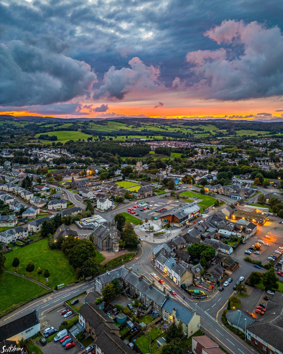 scotdrone's tweet image. Sunset tonight over Denny 😊 #denny #falkirk #visitfalkirk #scotland #visitscotland #sunset #drone