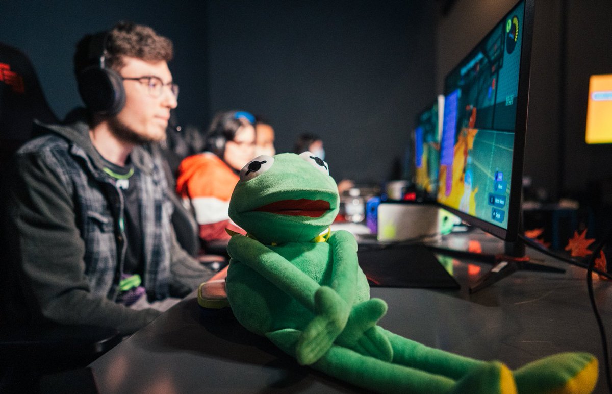 BrookLAN tweet media