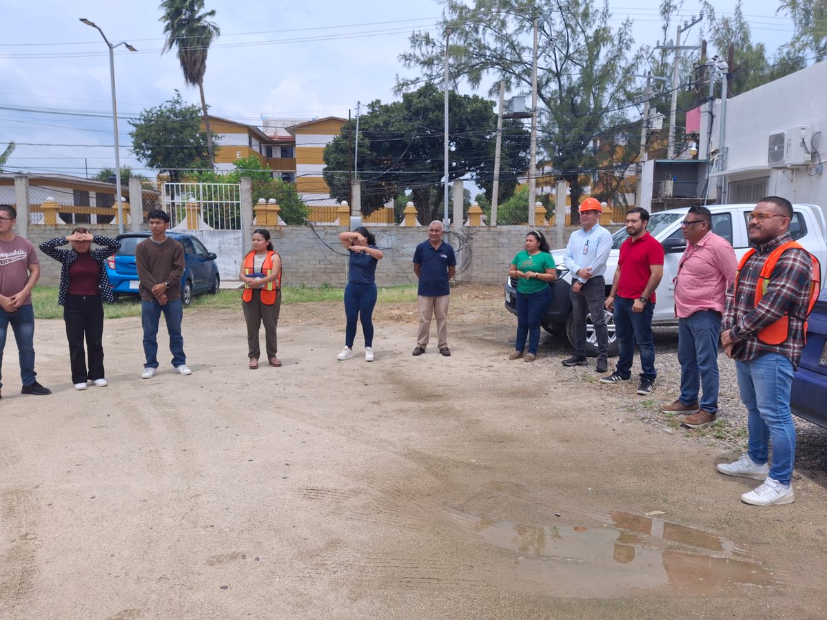 En la 07 Junta Distrital Ejecutiva del INE_Ciudad Ixtepec implementaron los protocolos de seguridad durante el Segundo Simulacro Nacional 2025.