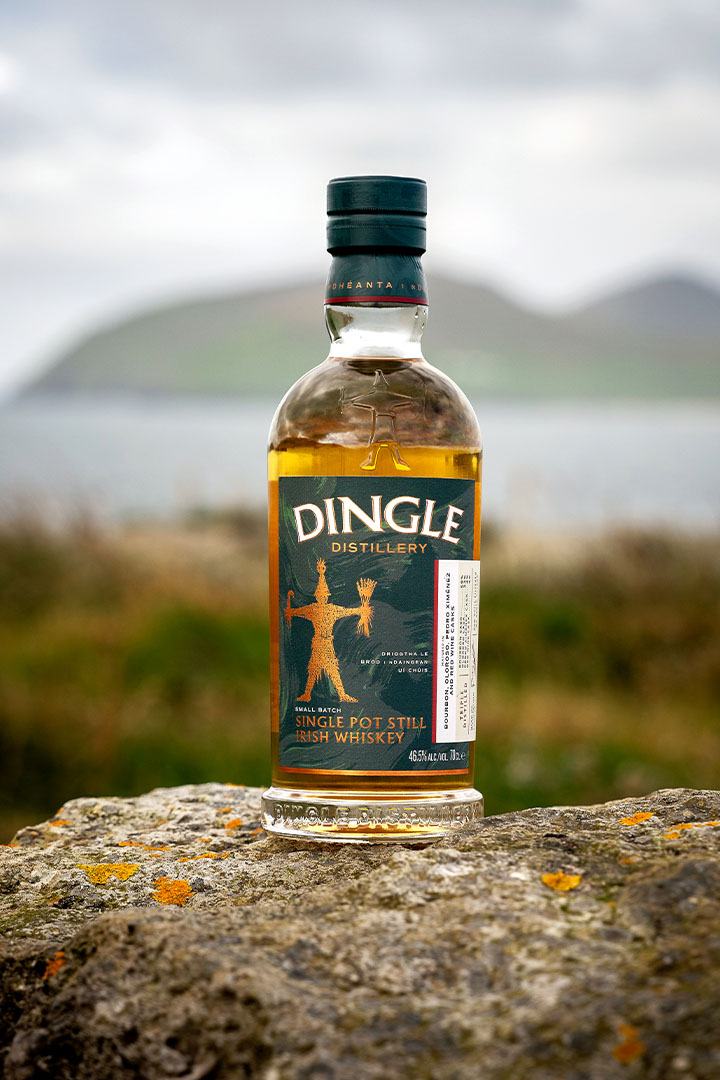 𝗡𝗘𝗪 𝗥𝗘𝗟𝗘𝗔𝗦𝗘𝗦!

Dingle Distillery announces two new releases and a refreshed brand identity.

Two highly anticipated releases from Dingle Distillery. 

A 10-year-old Single Malt Irish whiskey matured in a marriage of Bourbon, Port and Pedro Ximenez casks. Bottled at