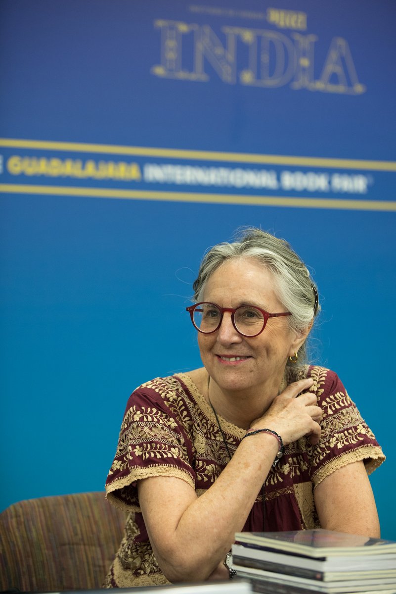 Lamentamos el fallecimiento de Julieta Fierro Gossman (1948–2025), física y astrónoma mexicana, amiga entrañable de la FIL Guadalajara y del programa FIL Ciencia. Su voz acercó el universo a miles de lectores.

Nuestras condolencias a su familia y colegas.