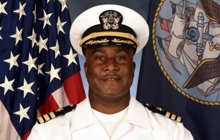 NigeriaStories's tweet photo. JUST IN: The Nigerians in Diaspora Commission (NIDCOM) has celebrated a Nigerian, Captain Kelechi Ndukwe, on his historic promotion to the position of Commodore in the U.S. Navy. https://t.co/7KitSu2TeS