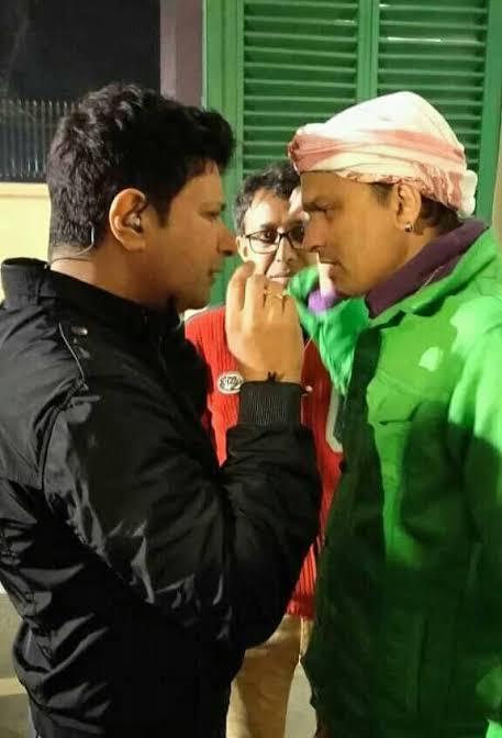 মই ভালপোৱা মানুহ দুয়োজনকে ভগৱানে সোনকালে কাঢ়ি লৈ গ’ল।💔 নিয়তি কেনেকৈ ইমান নিষ্ঠুৰ হ’ব পাৰে।😢

#ZubeenGarg 
#KK