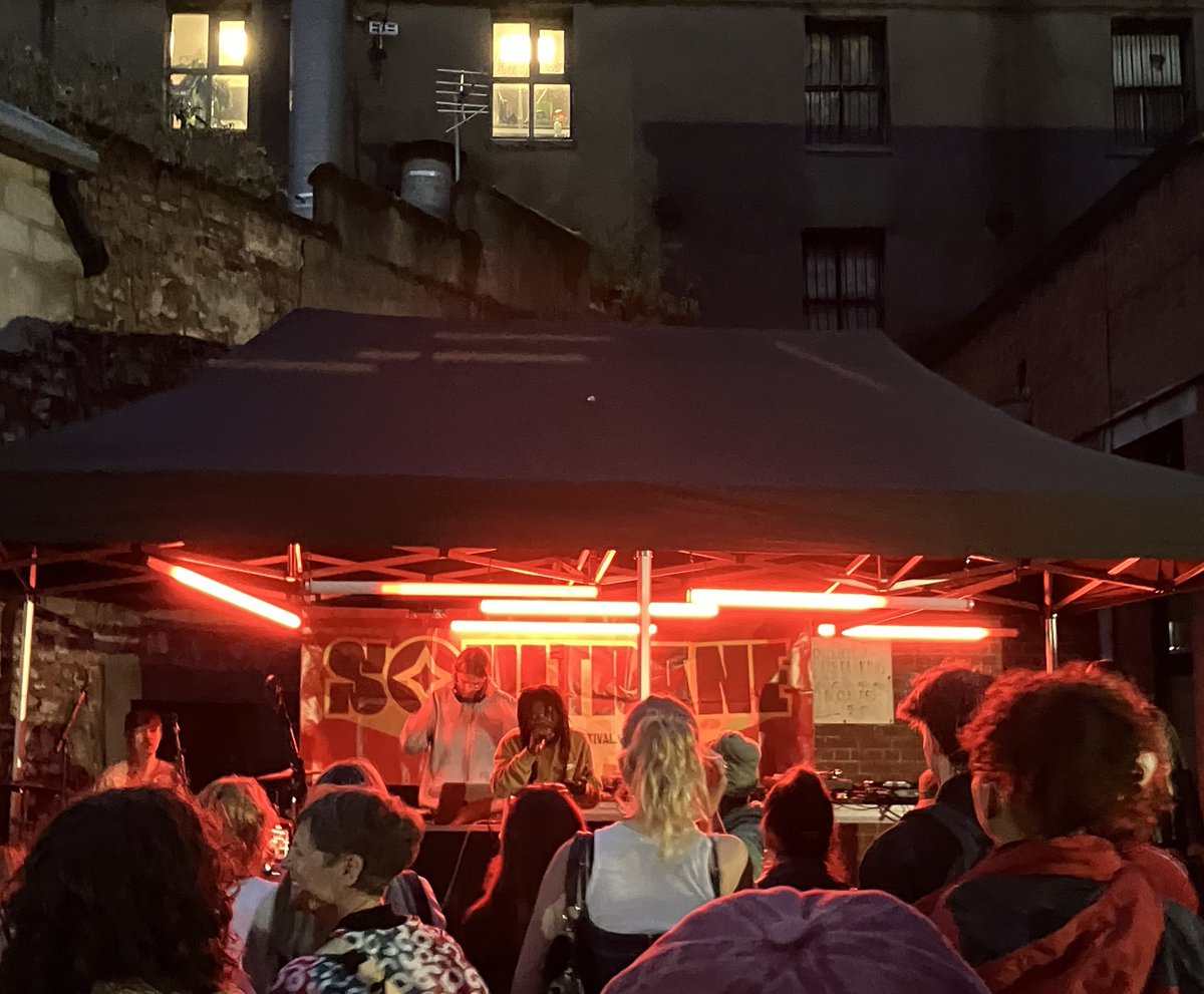 cjhumanrights's tweet photo. A welcome return for @CultureNight in Belfast. 

Lovely evening wandering round. 

Well done to everyone who made it possible. 

#OícheDárSaol #OneNightForAll https://t.co/pxFXiVGYyg