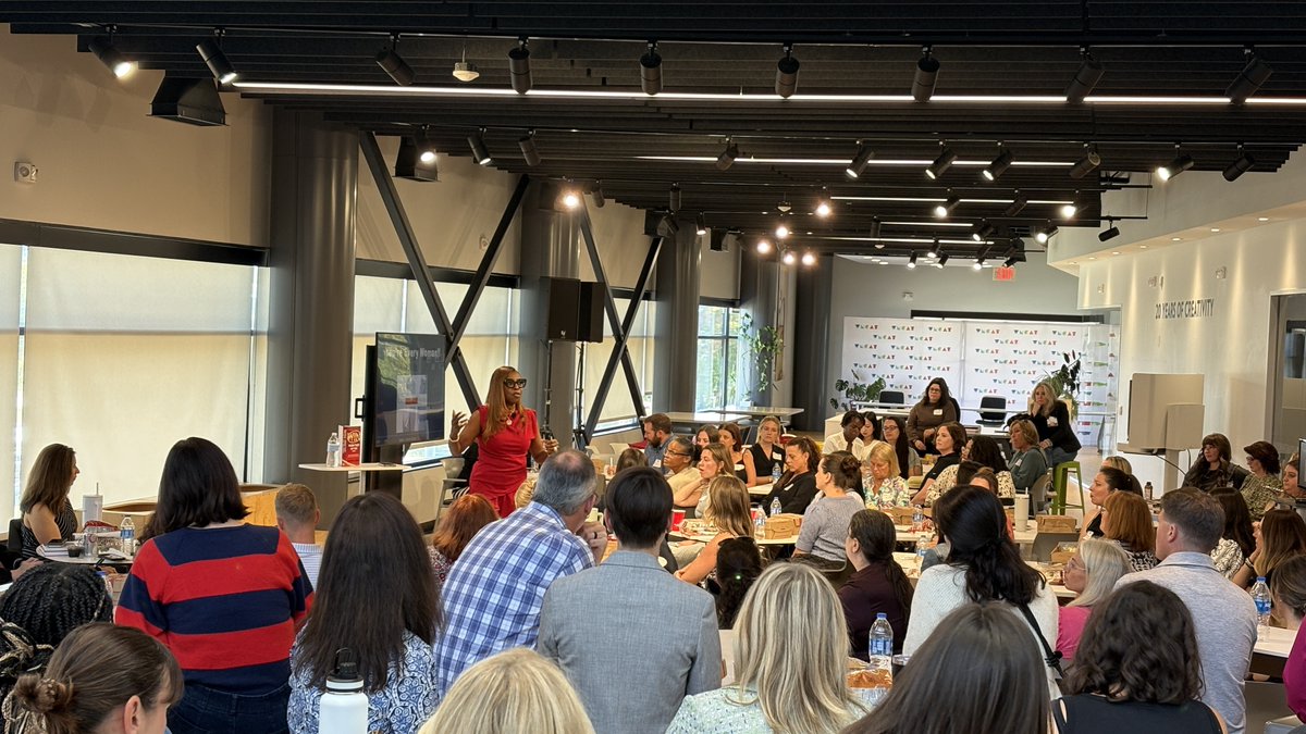 MCWT's tweet image. 🌟 Full house. Big energy. Lasting impact. 🌟

#TechWeekGR, MCWT + SIM Women West MI hosted Daphne E. Jones at @WMCAT for Know Yourself. Grow Yourself. Show Yourself.

👏 Thanks  @PeopleDrivenTech, @Tanium, @Fortinet &amp;amp; @ServiceExpress for making it possible to grow women in tech.