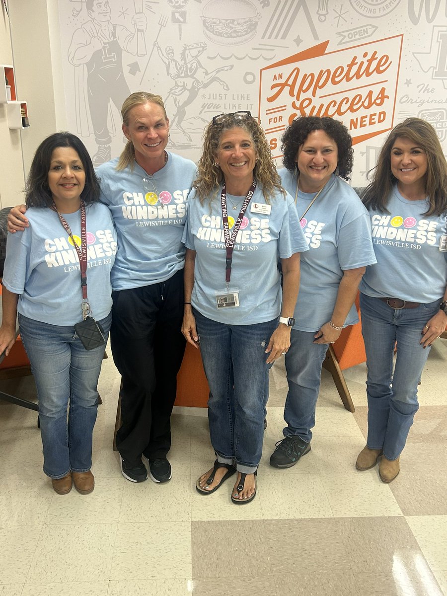 lewisvilleHScou's tweet image. Team kindness @lewisville_hs #lisdbekind