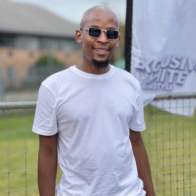 KemmoneM's tweet photo. #NewProfilePic https://t.co/pY5s9YkgLC