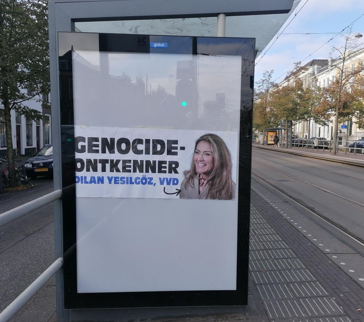#Ondertussen in <a href="/GemeenteDenHaag/">Gemeente Den Haag</a> tramhalte Brouwersgracht. #Yesilgöz