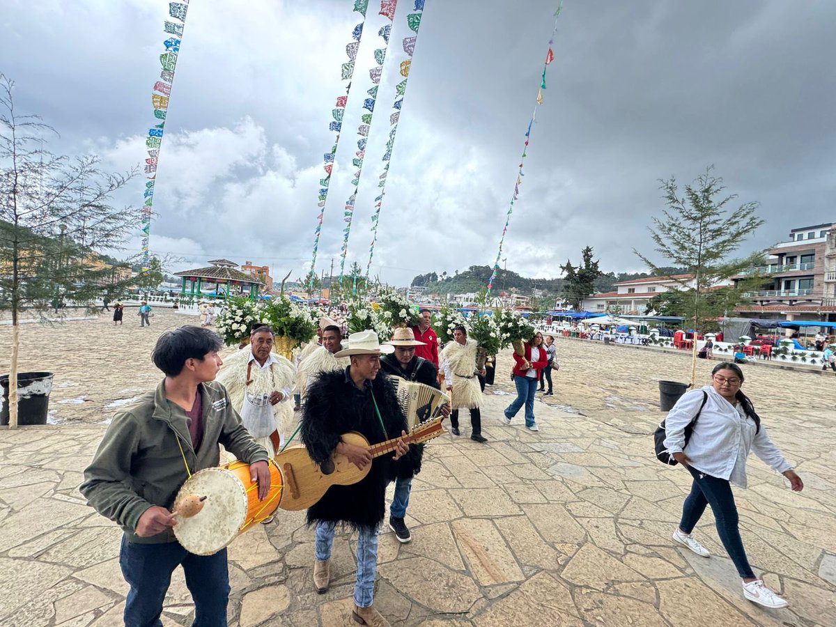 Siempre es un honor poder compartir estas hermosas tradiciones junto a nuestros hermanos de los pueblos originarios y de nuestro querido San Juan #Chamula.