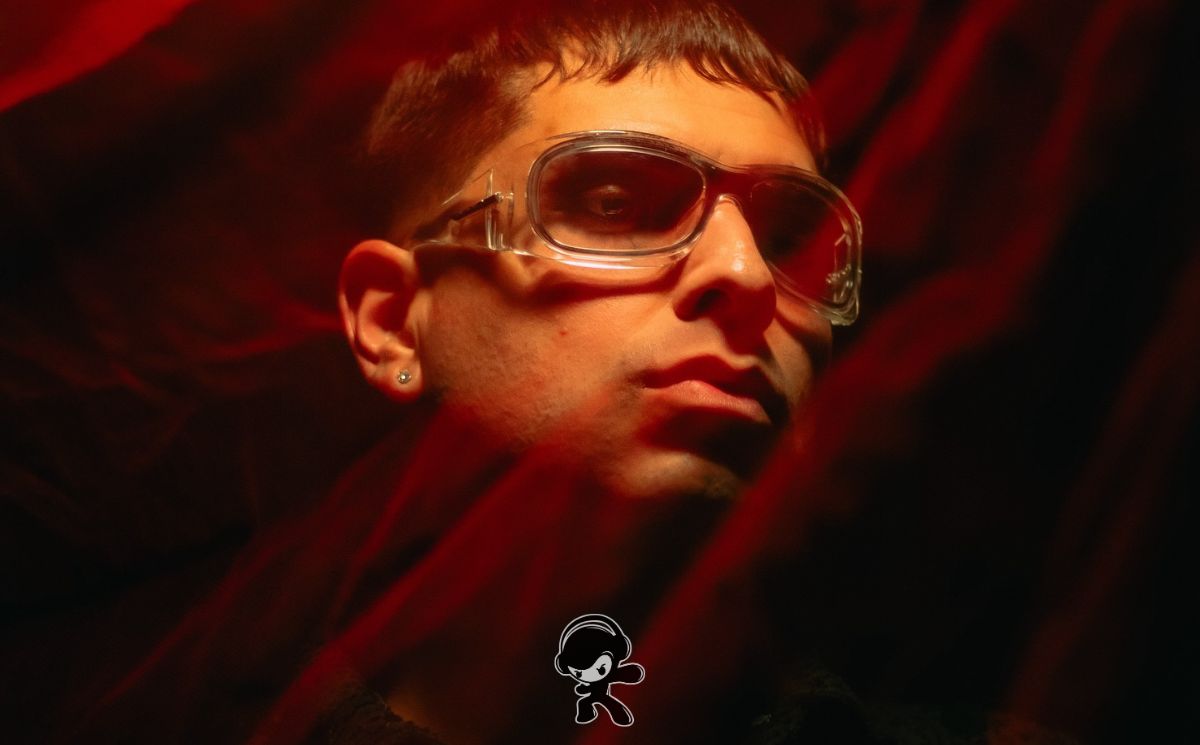 ExpansionRadial's tweet photo. El cantante Arca Sánchez, regresa con OJALÁ, su tercer sencillo del año, una canción que mezcla ritmos afro con pop y R&amp;B.
https://t.co/ek3sVWjjIK https://t.co/G5dKeEWncv