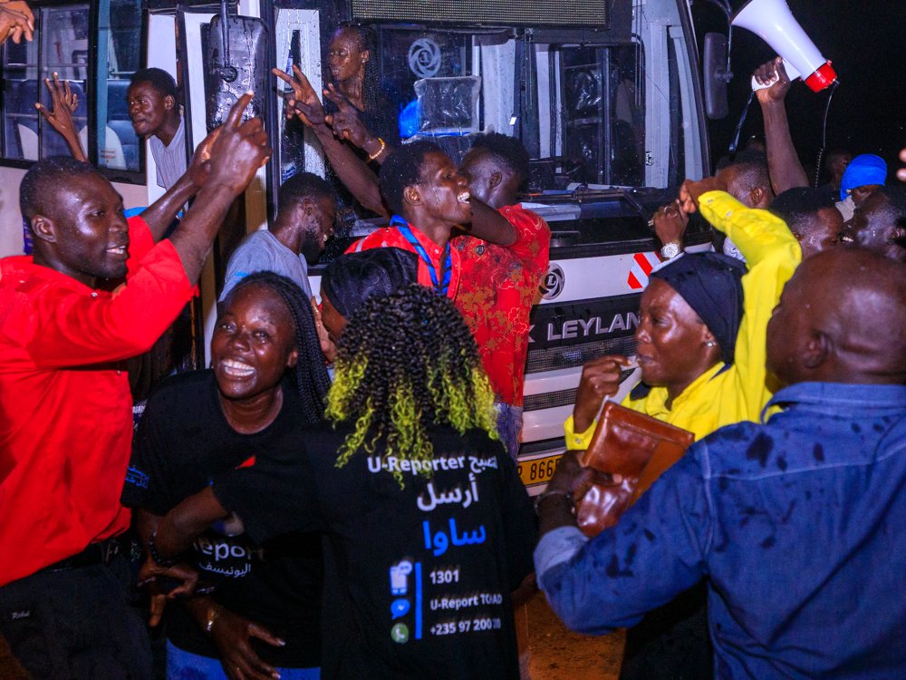 UReportChad's tweet photo. 📍 Bongor, nous voilà ! Un accueil chaleureux de la part des U-Reporters et des jeunes de la ville.
  
Un début prometteur pour cette grande rencontre nationale. 

#TaVoixCompte #UReportTchad https://t.co/okSAbQYf8o
