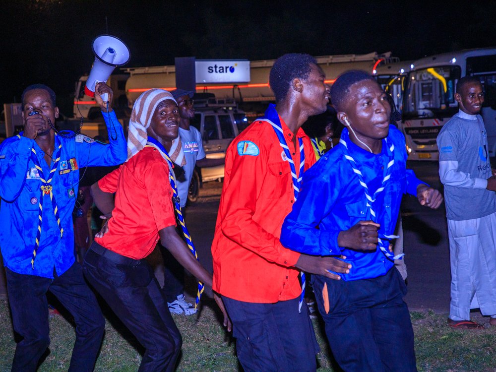 UReportChad's tweet photo. 📍 Bongor, nous voilà ! Un accueil chaleureux de la part des U-Reporters et des jeunes de la ville.
  
Un début prometteur pour cette grande rencontre nationale. 

#TaVoixCompte #UReportTchad https://t.co/okSAbQYf8o