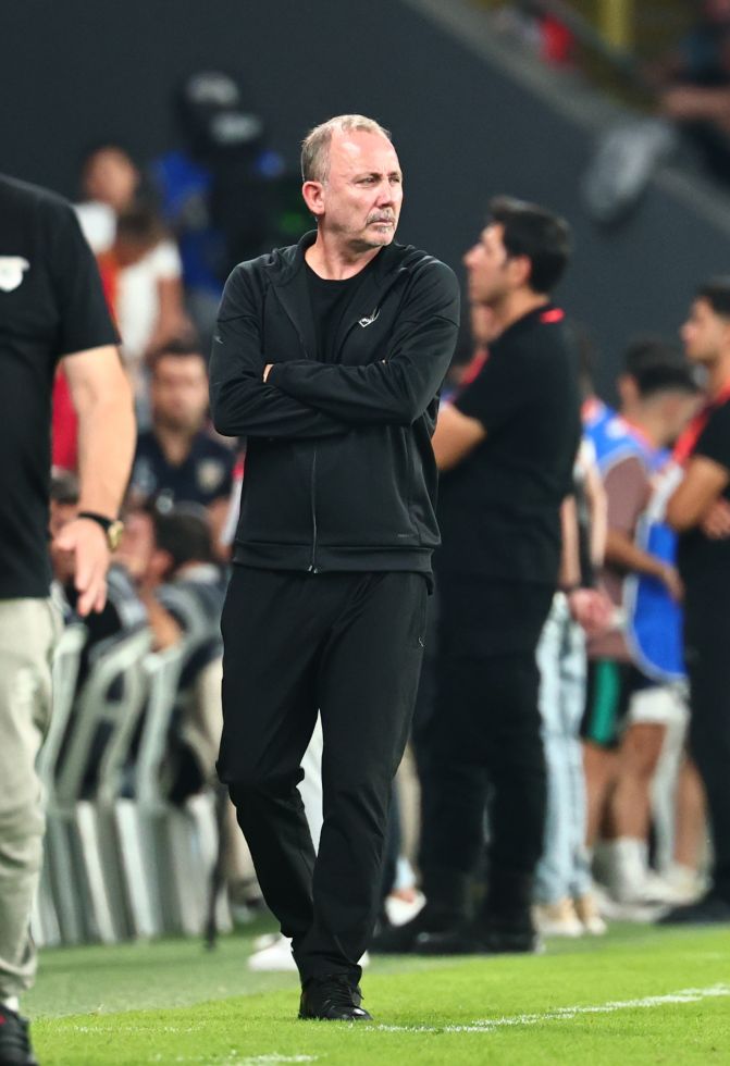 Göztepe 3-0 Beşiktaş 
Kaynak bjk.com.tr