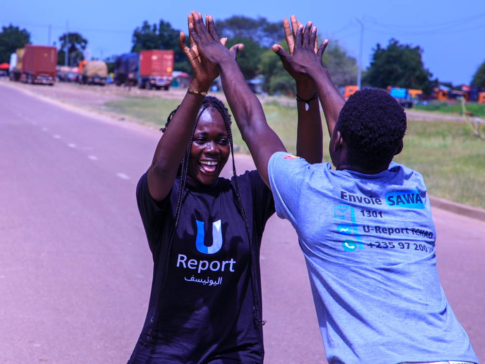 UReportChad's tweet photo. Le départ est lancé 🚍
Direction Bongor pour des jours intenses d’échanges et d’actions avec les U-Reporters venus de tout le Tchad.

#UAction #RencontreNationale #UReportTchad https://t.co/DlmQM6jaVa