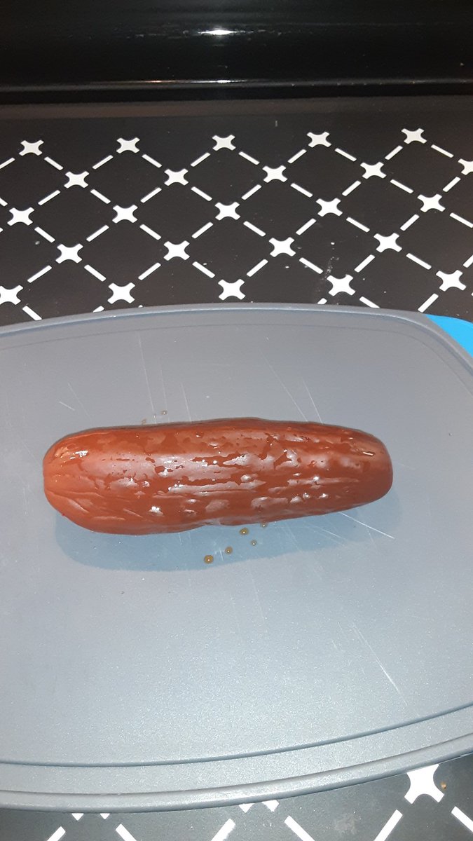 ISEEROB's tweet image. That's a BIG one