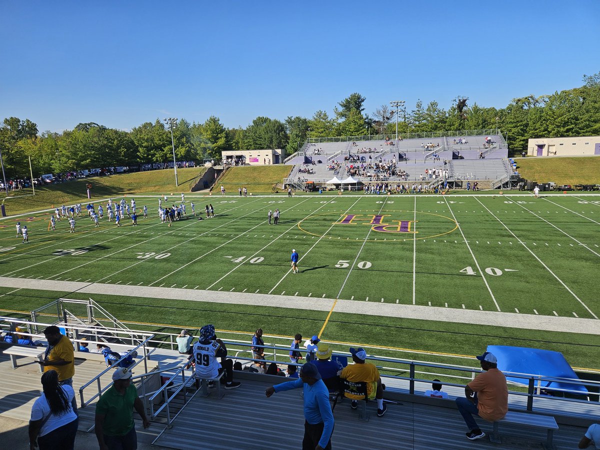 A good afternoon for football! Fleming and PH at 5 pm on WFIR 960AM/107.3FM.  Listen in!