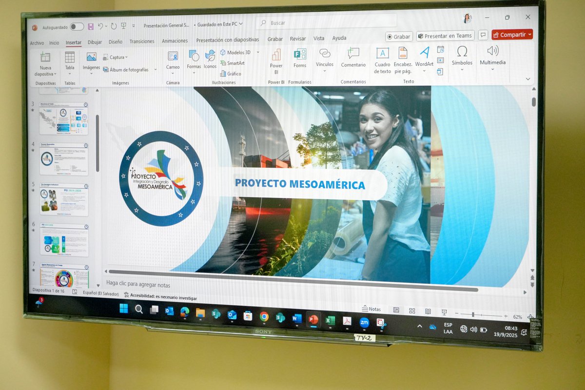 SECOMISCA's tweet image. 📍Este día, el Secretario Ejecutivo del #COMISCA, José Renán De León, recibió la visita de cortesía del Director Ejecutivo del Proyecto de Integración y Desarrollo de Mesoamérica (DEPM), Roberto Carlos Salazar Figueroa.

🤝El encuentro permitió fortalecer lazos de cooperación