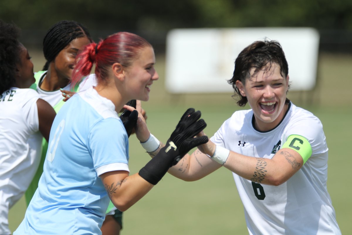 DeltaStateWSOC's tweet photo. All smiles for a draw with No. 6 West Florida 🥳 https://t.co/y62tx53XXY