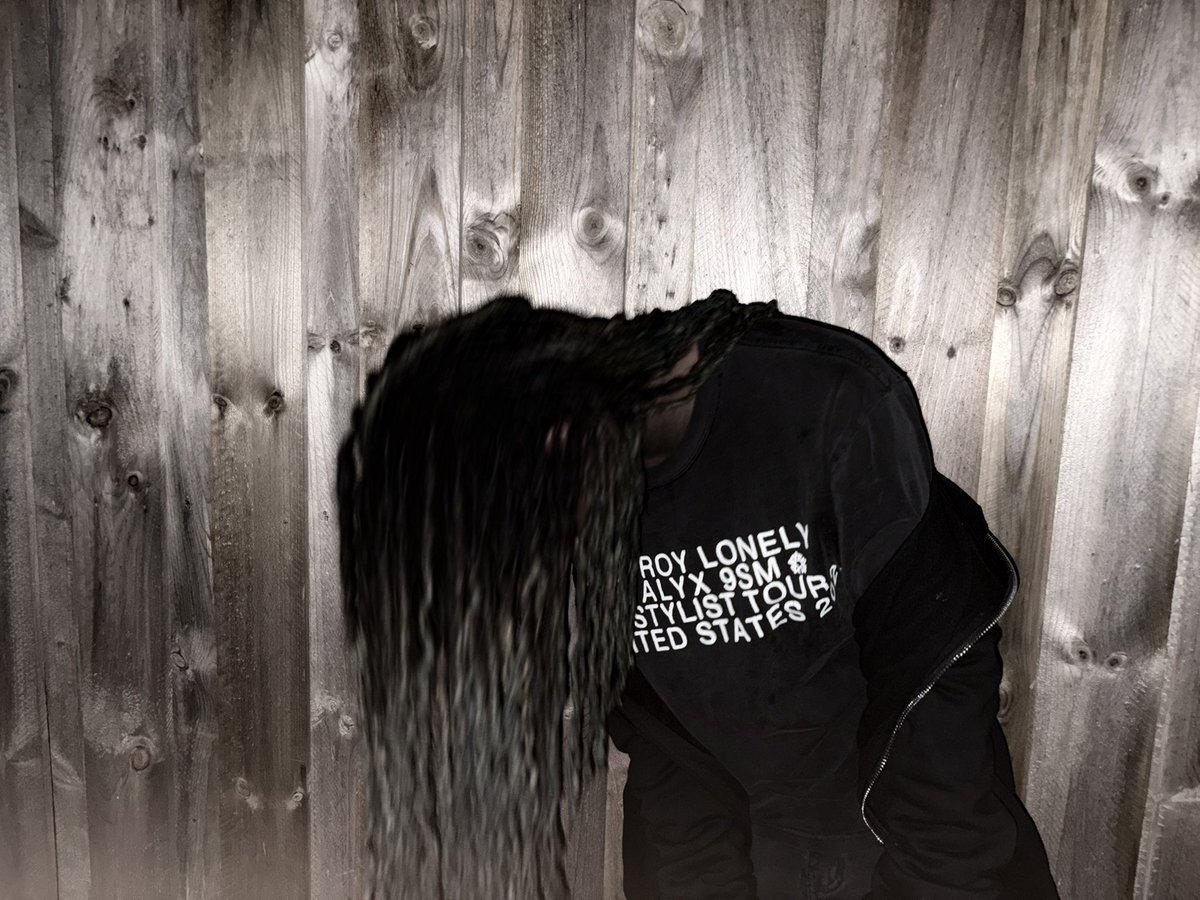 plutolondon (@plutolondonn) on Twitter photo 