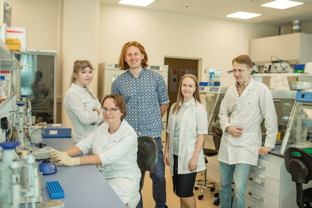 pdocshin's tweet photo. We reached the finals! Presented our anti-calcification drug testing platform at the 2nd Genomic Technologies &amp; Future Medicine Young Scientists Competition. 

🤞Fingers crossed for results!

#Science #Innovation #Medicine #YoungScientists #Genomics https://t.co/44tomcXin0