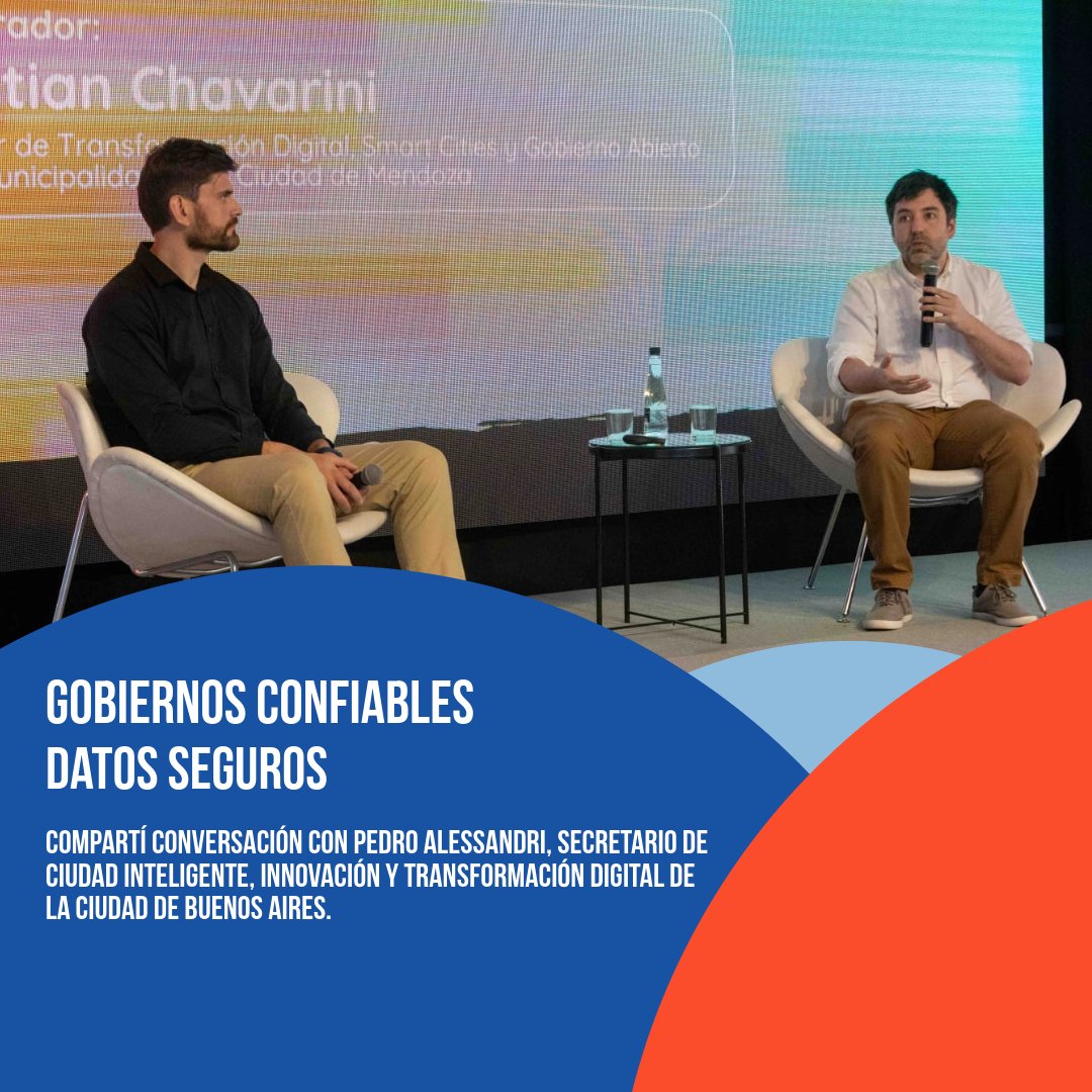Cris_Chavarini's tweet photo. El jueves 18 moderé la mesa del Bloque 4: IA y modelos predictivos en gobiernos locales en el evento de Luján de Cuyo. 
Cómo usar la inteligencia artificial y los modelos predictivos.
Gobiernos locales más eficientes, más confiables y seguros en el manejo de los datos. https://t.co/j9kwnKrRrZ
