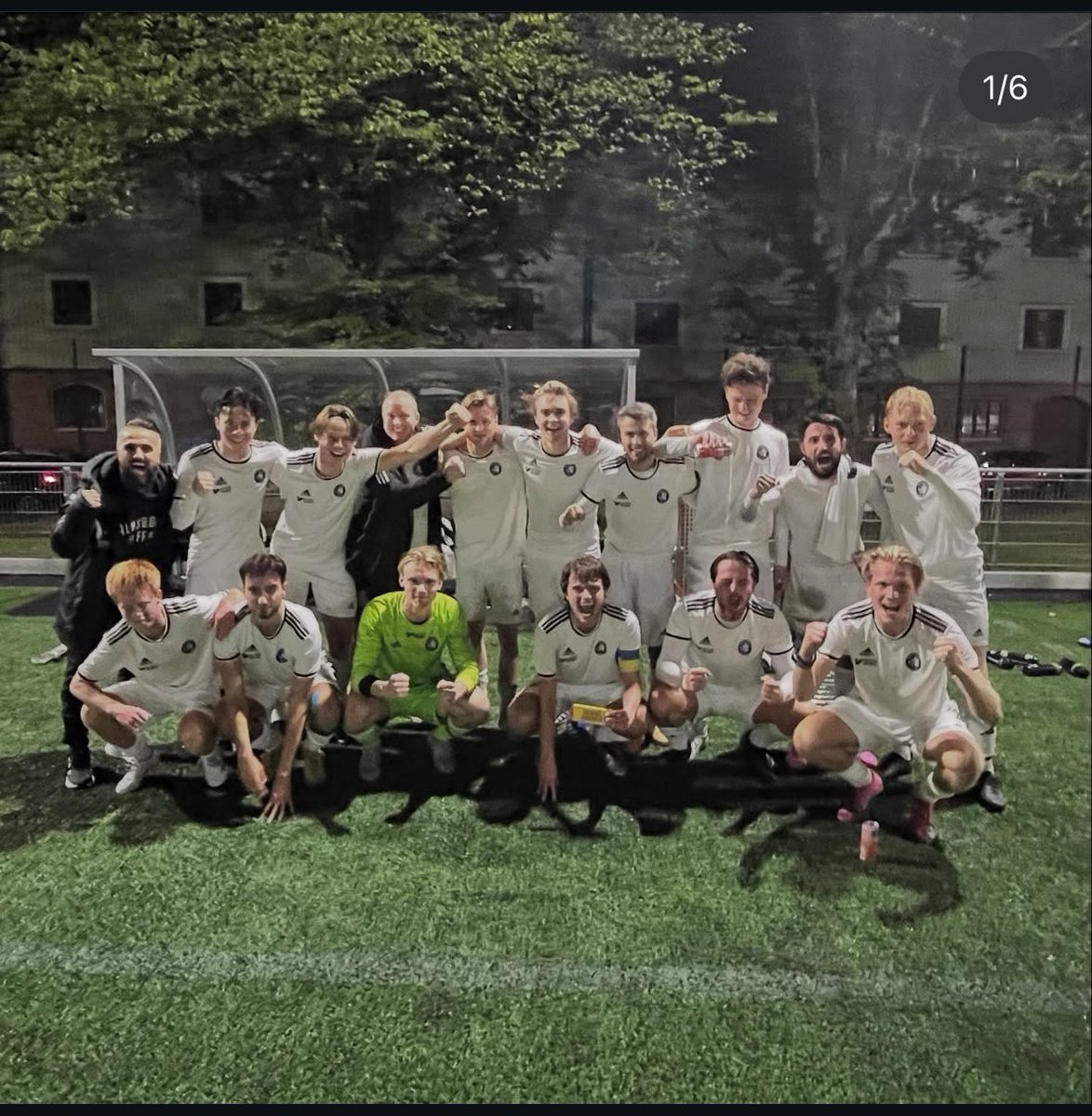 grandmasterC88's tweet photo. Löjligt sköna tre poäng i ångestmötet med Pushers! #div4b #gbgfotboll https://t.co/t8CkIdz8gm
