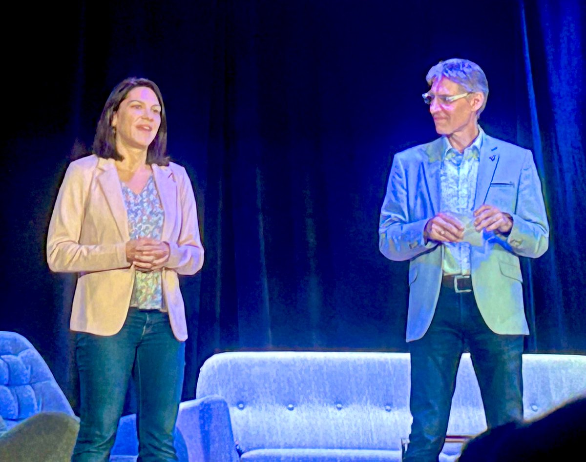 isabelle_blin's tweet image. Belle représentation à la Mairie du 9eme d’une pièce sur les 80 ans de la Sécurité Sociale mise en scène et interprétée par @BlandineMetayer ! Bravo!