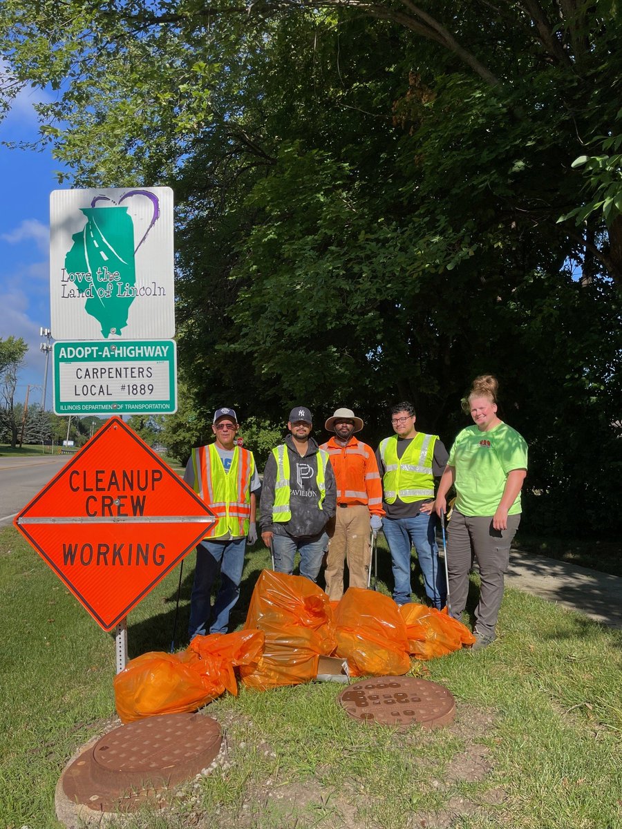 MidAmCarpenters's tweet image. Thanks to the #Local1889 volunteers who did this recent roadside cleanup in Elgin. Two miles of Route 58 is much cleaner thanks to you all. Just another way that Union Carpenters improve our communities!
#UnionProud