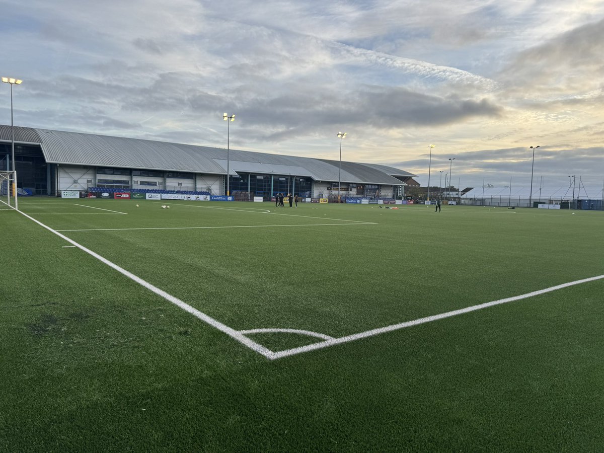 Dan Brown tweet media