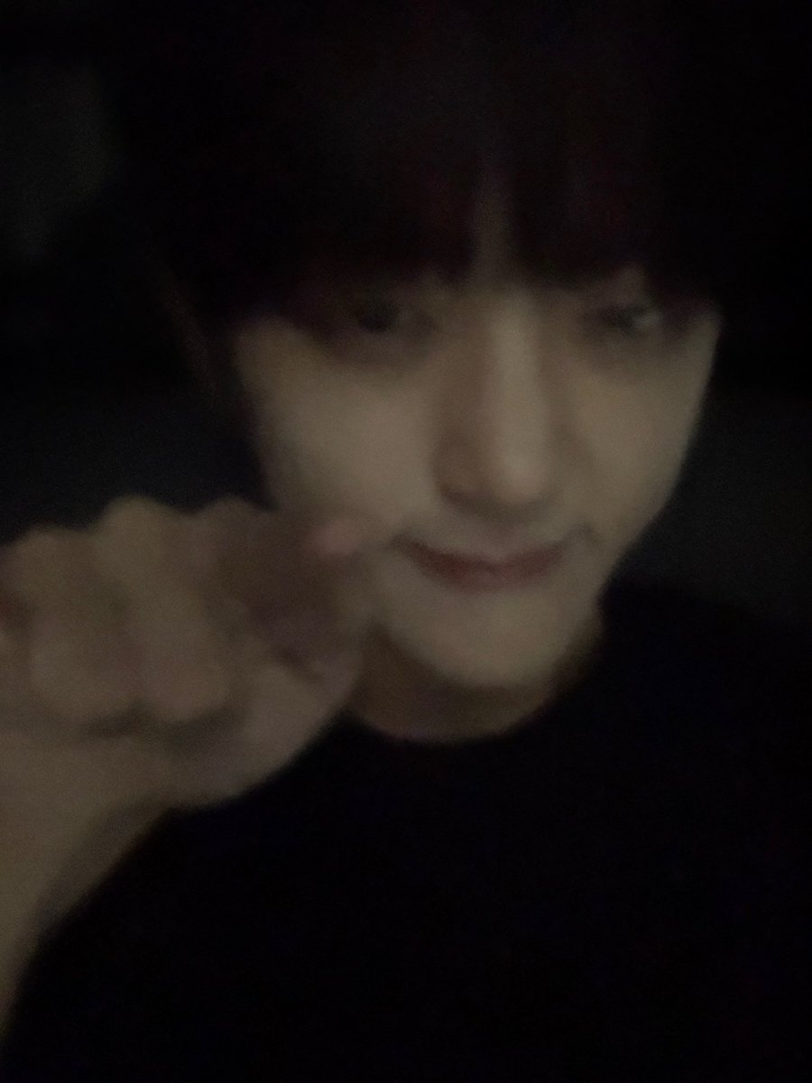 #Weverse 20.09.25

[#JinSu] 

#LUN8 #루네이트 #진수 

« Vous avez travaillé dur aujourd'hui aussi. Il ne reste déjà plus que le week-end maintenant. Au début de la semaine, j'étais à la fois excité et inquiet, mais je suis tellement excité et je m'amuse que j'ai honte de m'être