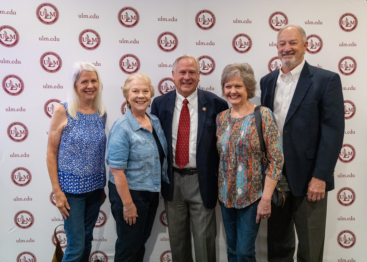 vcomlouisiana's tweet photo. 🩺 It’s !#HcSIMWeek25! At VCOM, standardized patients bring cases to life helping students grow in skill & confidence. We honor Camile W. Currier, a ULM legend with 50 yrs of service, now inspiring as an SP at VCOM. 💙
#VCOM #VCOMLouisiana #HcSIMWeek25 #FutureDOs https://t.co/g3bTSW4ams