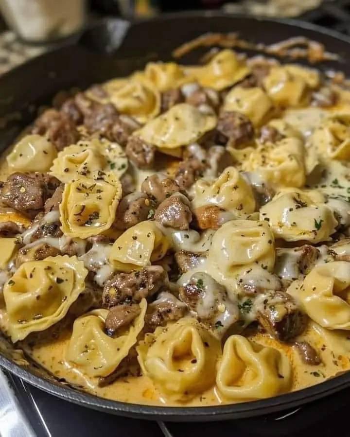 sk33zly's tweet image. Philly Cheese Steak Tortellini is a dream