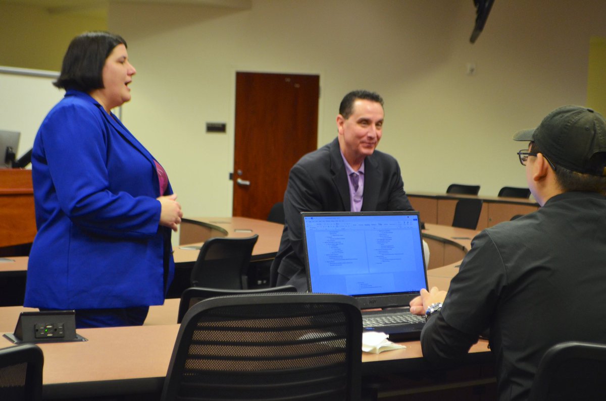 UNLVINGG's tweet image. Last week, we welcomed Pro Bono Program Director William O. Voy and Supervising Attorney Chelsea A. Crowton for a special presentation on the Southern Nevada Senior Law Program. We thank them for sharing their time &amp;amp; insight with our students

#unlvingg #boydlaw #seniorlawprogram
