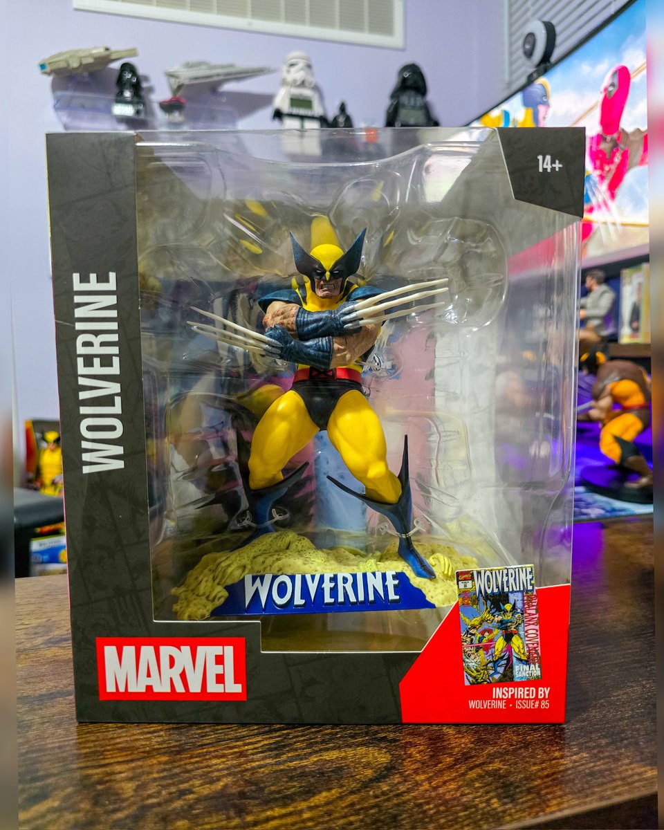 EmpressCarri's tweet photo. Loving him bad. Still need to get a few others I'm missing from this line π―πππ₯ #Wolverine #Logan #WeaponX #XMenβ―β―β― #Marvel #MarvelComics #ComicBooks #MarvelUniverse #RevivedObsession #ActionFigures #Collectibles #McFarlaneToys https://t.co/R8w7P4ZOKv