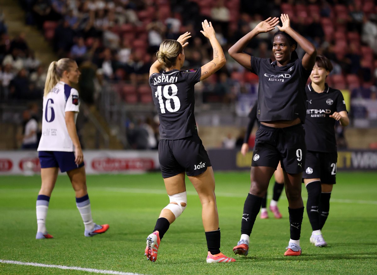 マンチェスター・シティWFC 藤野 あおば サイン入りTシャツ