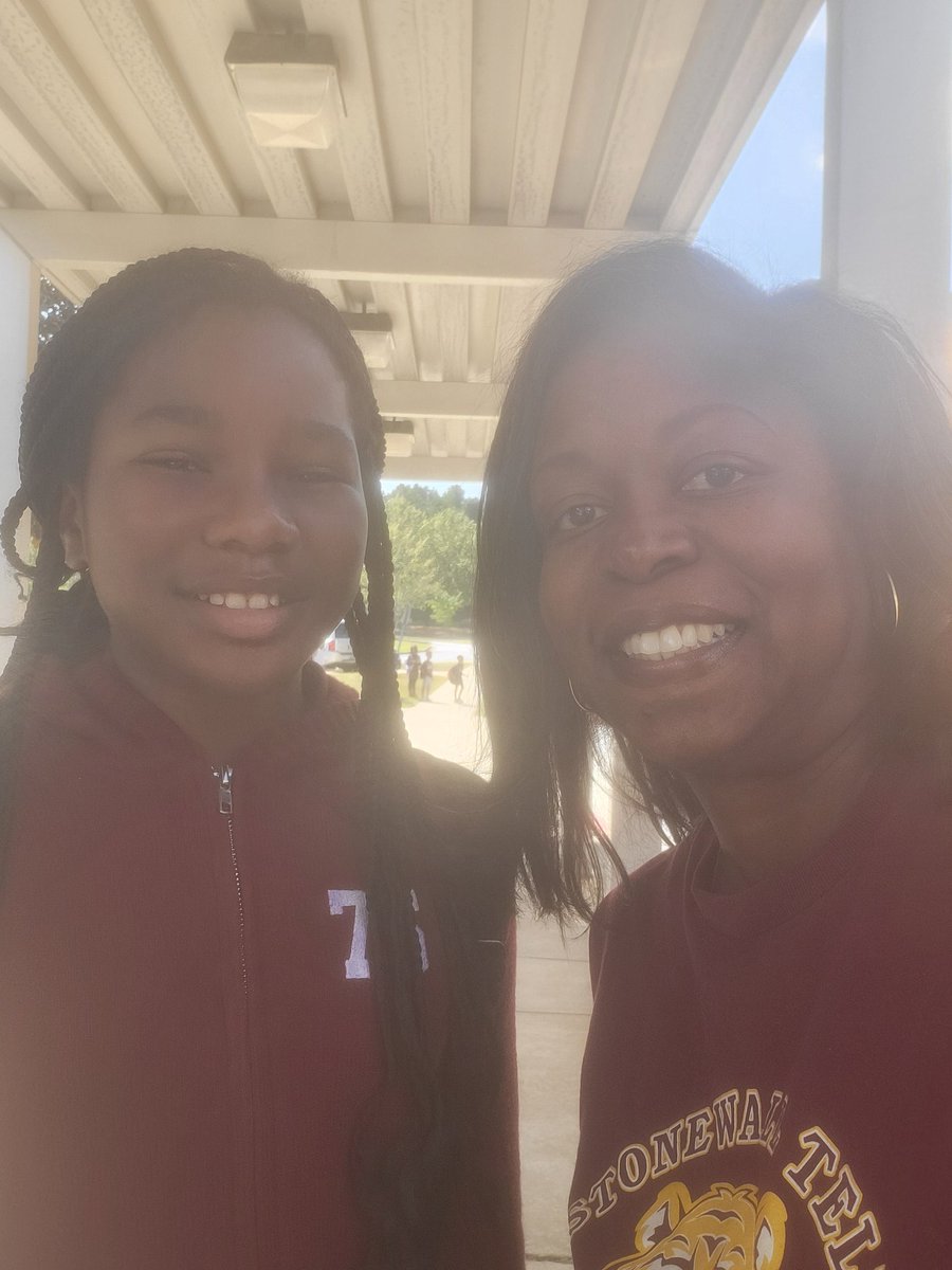 <a href="/StonewallTell/">Stonewall Tell ES</a> we are showing our school spirit! <a href="/NPorter17/">Nikki R. Porter</a> <a href="/TracyMcdonaldt2/">Tracy McDonald</a>