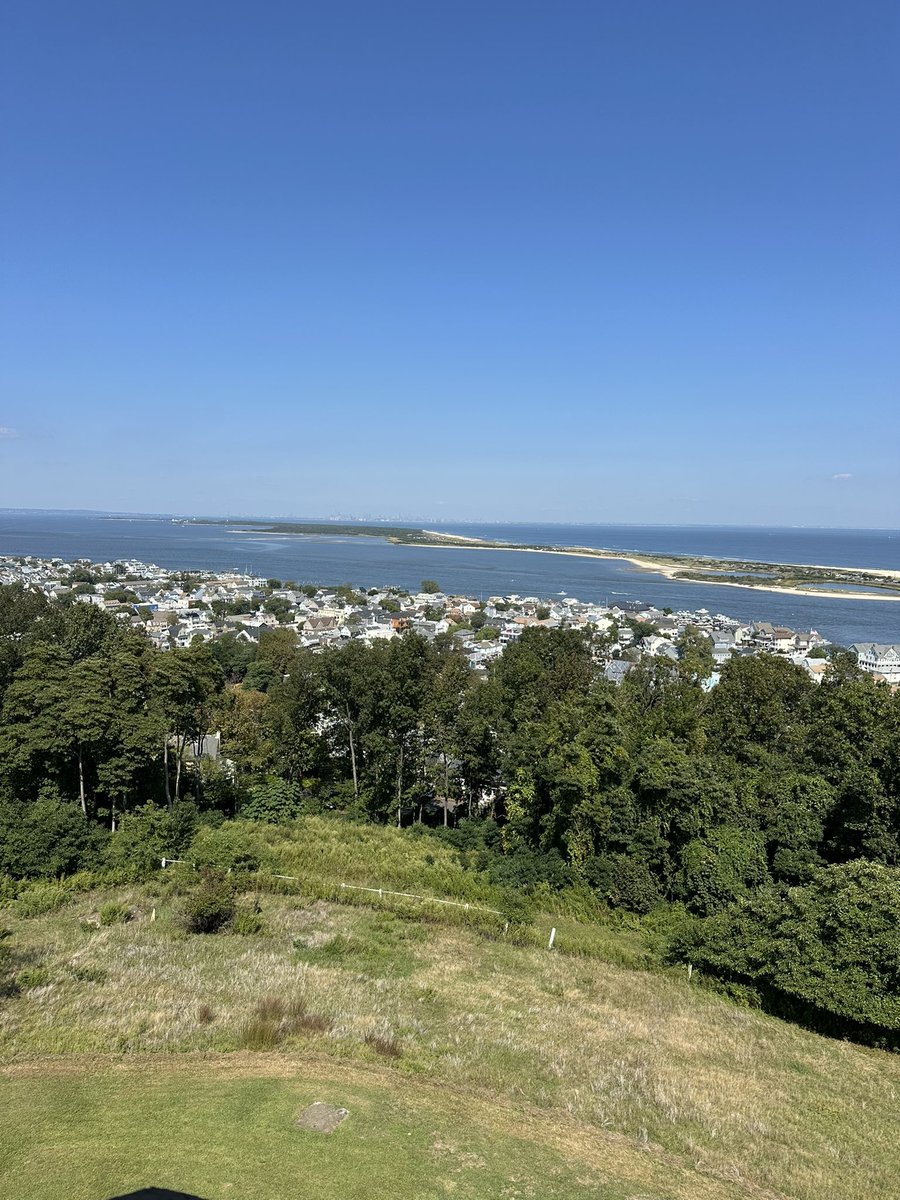 UncleRafy's tweet photo. Took my cousins everywhere today sandy hook, twin lights, Atlantic highlights. Asbury, spring lake, belmar, even sat on top of windmill in west end πππ₯π₯π₯ #localsummer #touristRaf https://t.co/k6DSesQgDa