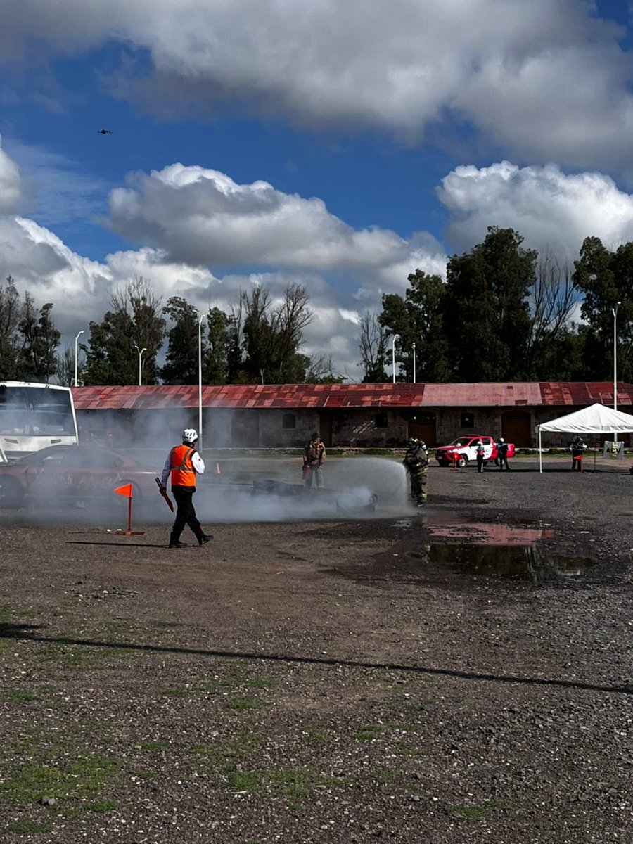 IsssteDurango's tweet image. 🚨 #SimulacroNacional | En Durango se realizó un ejercicio de choque vehicular con heridos, con participación del #ISSSTEDurango, Bomberos, Protección Civil, Policía, Guardia Nacional y paramédicos.
La coordinación y prevención salvan vidas. 💪🚑

#ISSSTEDurango #ProtecciónCivil