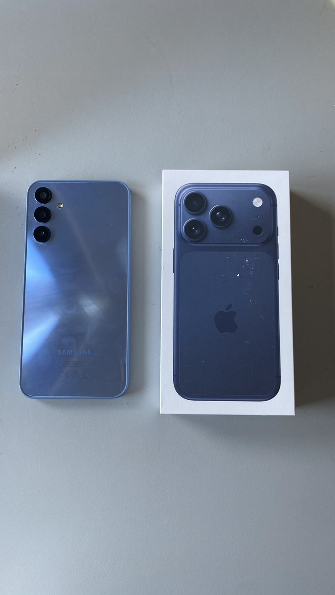 malkieler's tweet photo. Find 3 differences 👇🏻 https://t.co/nX9ZEUsWSm