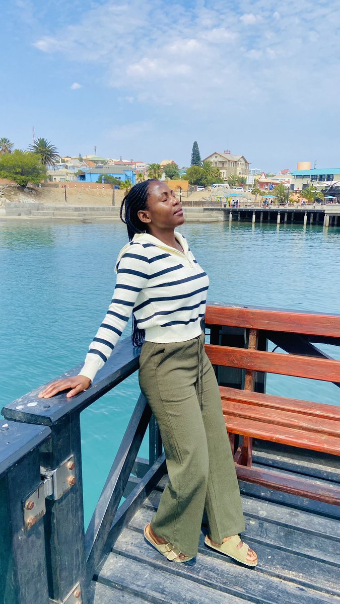justTangi02's tweet photo. Grace that flows deeper than the sea🌊🍂🩵🥹••• https://t.co/9pfjRjfADc