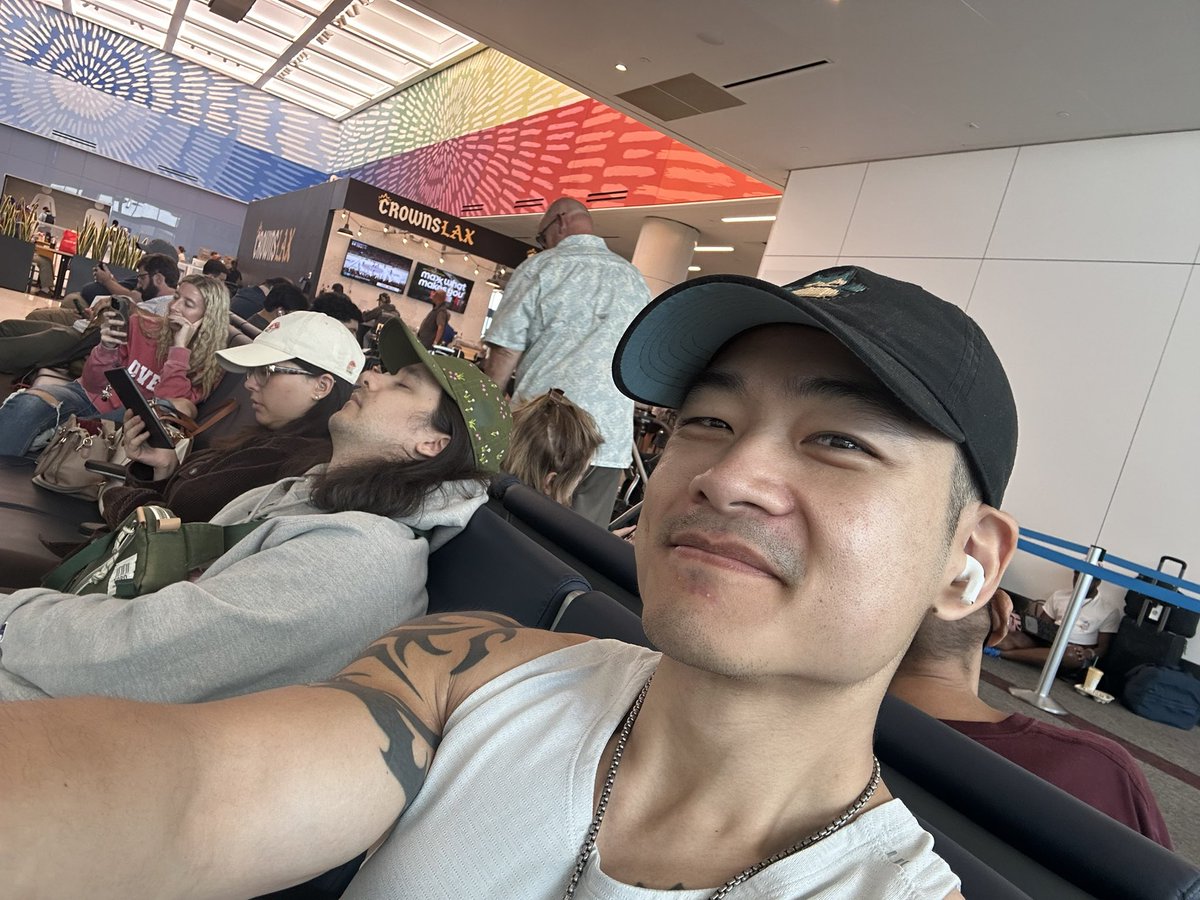 indefinitely stuck at LAX with <a href="/OdyTeej/">Ody Teej</a> ... eating $30 sandwiches to get by. its a rough day. my mans been here since 8 am 🥶

DALLAS PLZZZZZ SAVE US