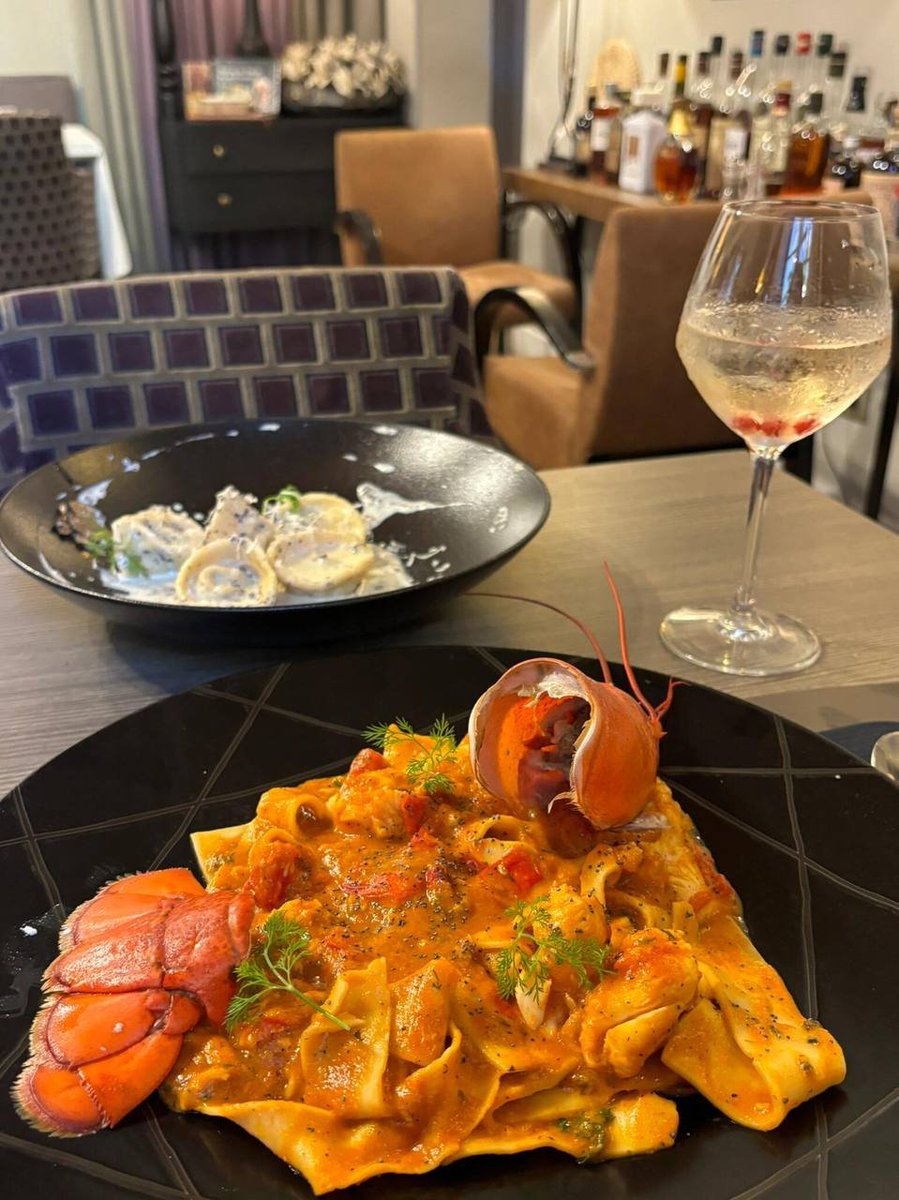 Lucy (@jdkdjdjdid1) on Twitter photo 